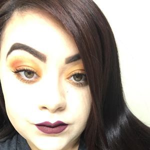 Meet your Posher, Lindsey